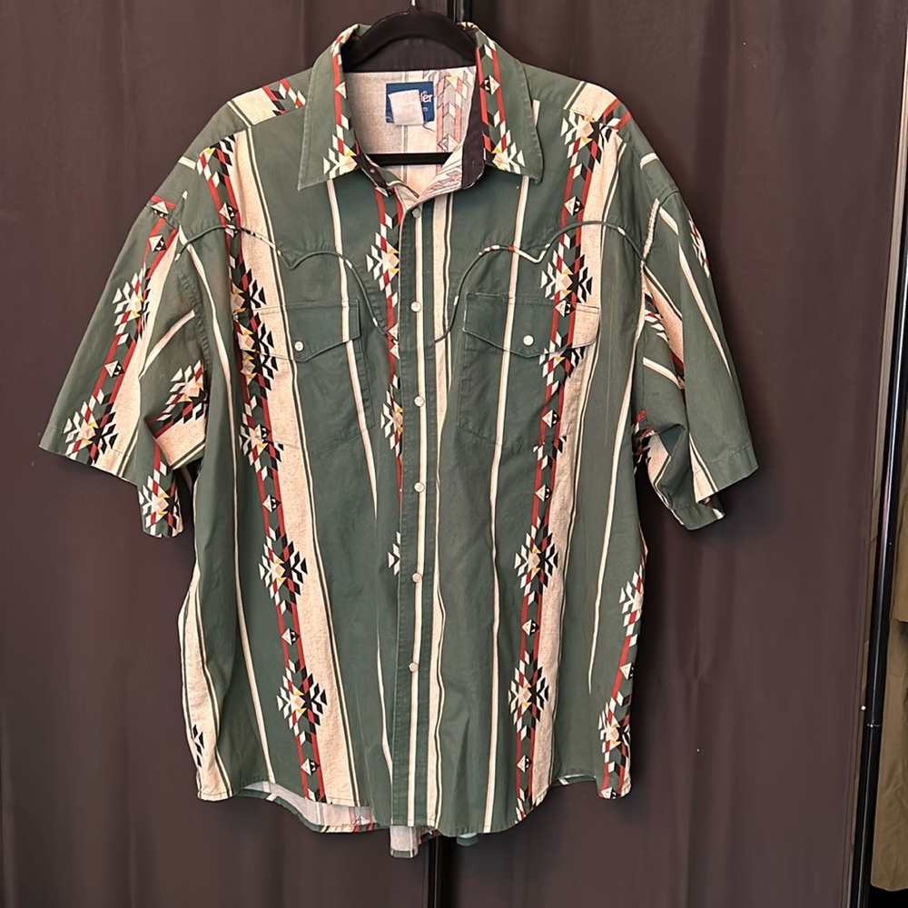 Wrangler short sleeve dress shirt